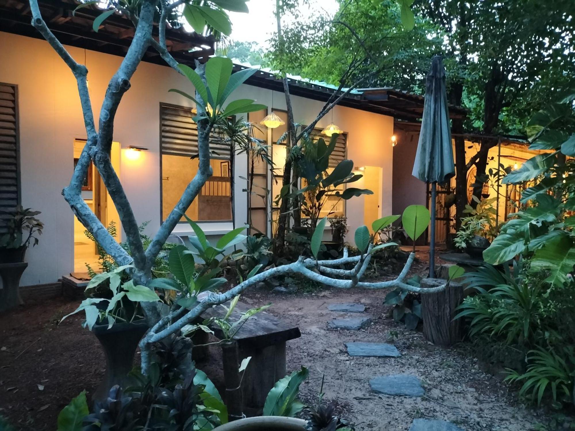 Baan Hotelier Resort Trat Ngoại thất bức ảnh